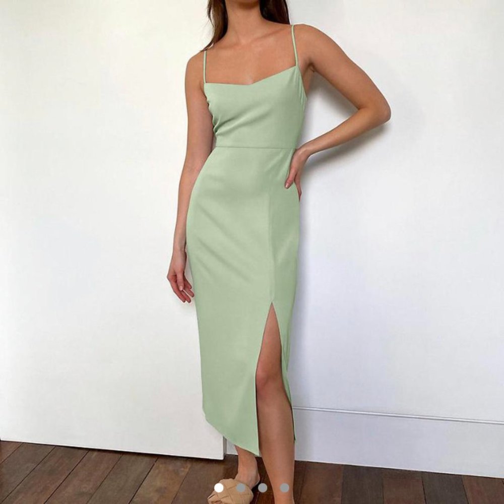Aritzia Babaton Serena Dress